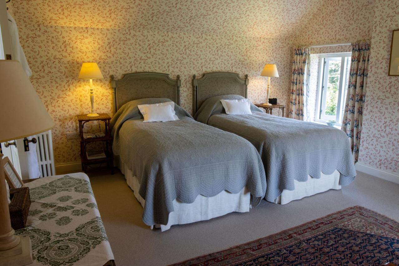 Bed and Breakfast Gutchpool Farm Гиллингем Экстерьер фото