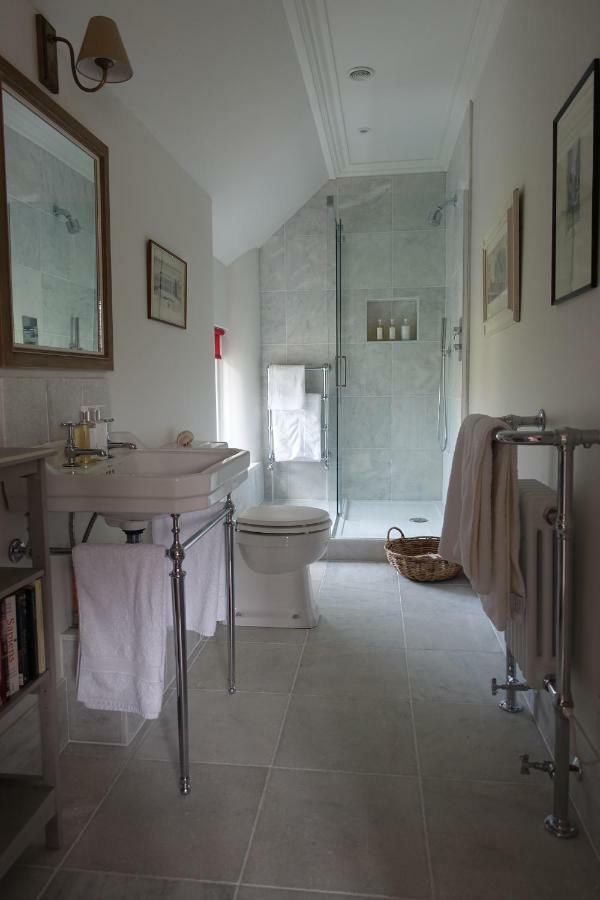 Bed and Breakfast Gutchpool Farm Гиллингем Экстерьер фото
